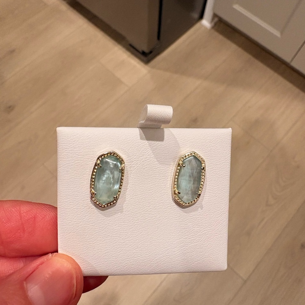 Kendra Scott “Ellie” Gold and Blue Earrings